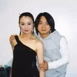 與楊紫瓊齊名,嫁億萬富豪,被老公現場捉到與乾兒子不倫戀,她如今怎麼樣了?