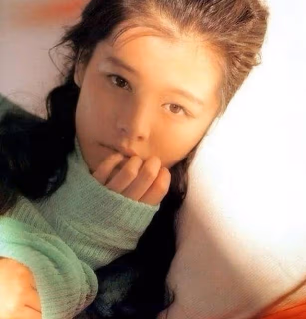 徐若瑄患癌傳聞終回應,嫁豪門保胎艱辛,9年婚姻變故兒子歸前夫