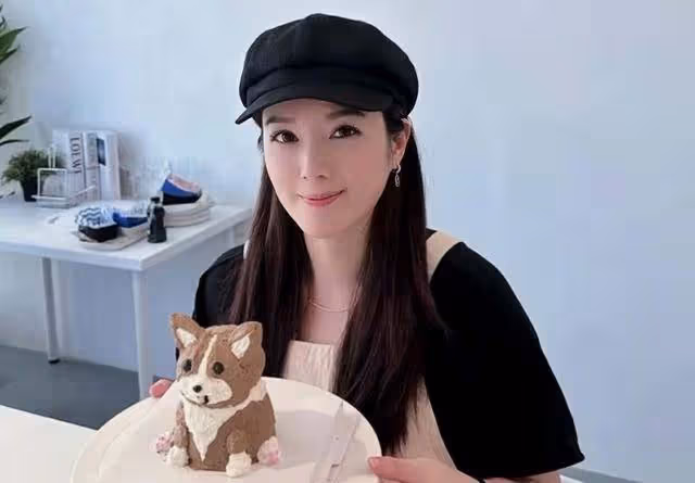 香港知名女星再曝離婚,婚後老公不肯生小孩,夫妻倆許久不同框