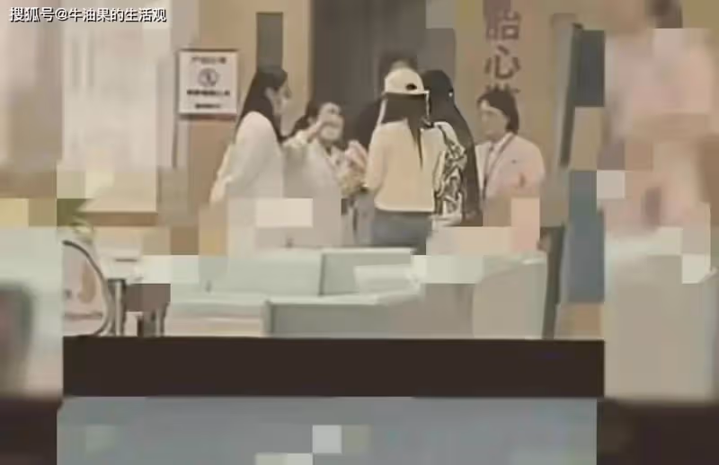 黃曉明再當爹!被拍到陪葉珂產檢,孕肚凸起曉明緊跟身後破分手謠言