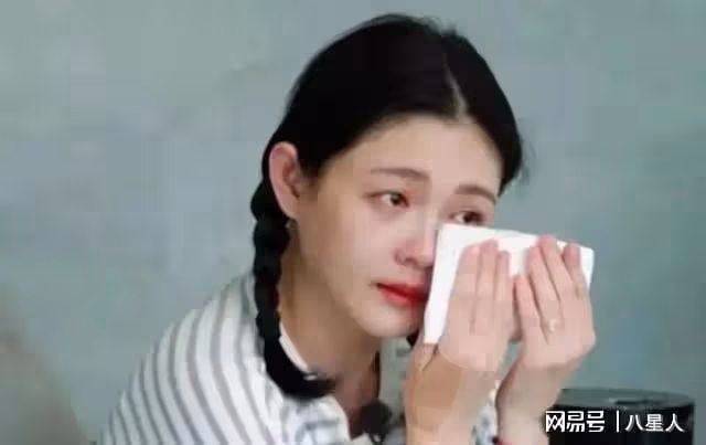 汪小菲成功要回婚房和4億巨款?大S律師費白花了,裝病住院落荒而逃