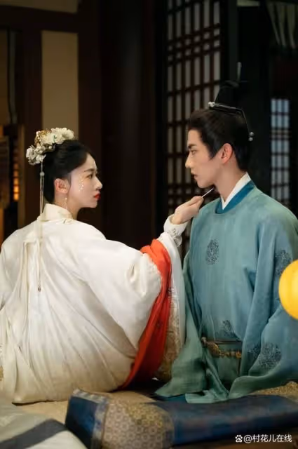 2024豆瓣評分TOP10!《永夜星河》7.6分,冠軍真的好看