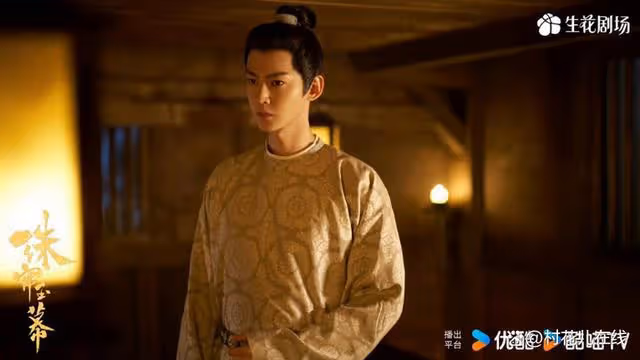 唐曉天曾連拍23場吻戲,受封最會接吻男星