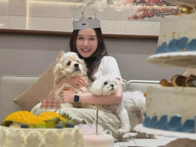 「花心導演」陳思誠新女友生日照引熱議,談過3個師妹