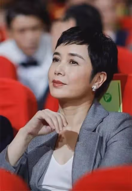 蔣雯麗近況曝光,屢遭背叛卻不離婚,她的報復讓顧長衛有苦難言