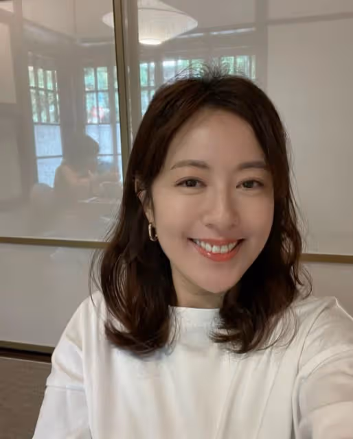 TVB前花旦唐詩爆大合照站位內幕!稱很影響心態!被問是否陪睡導演