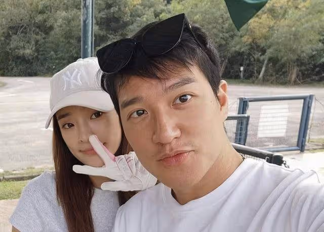 TVB女星新劇曬43寸大長腿,演活心機女,不介意被指「頂級綠茶」