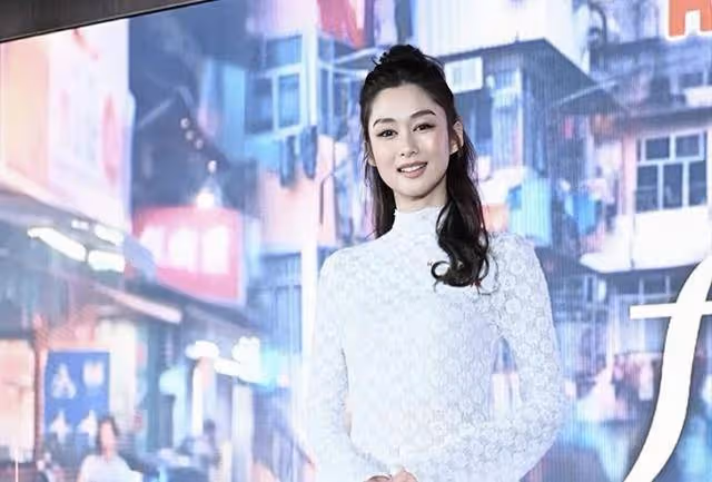 TVB前知名女星復出拍劇,演20歲少女無壓力,狀態凍齡越發甜美