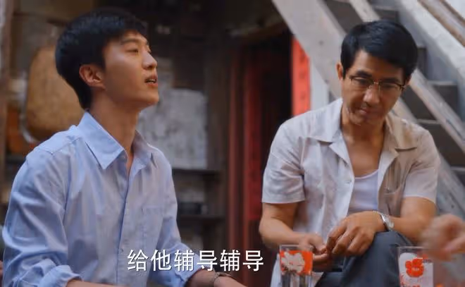《小巷人家》結局：黃玲的五大幫手上線，李佳第二，莊家二老活該