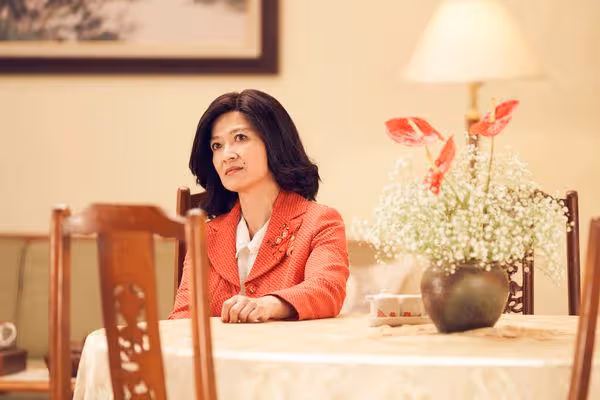 嚴藝文揭《影后》內幕「原找10個女演員」! 謝盈萱被謝瓊暖震撼當場哭了