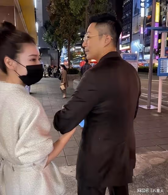 大S哭暈!汪小菲帶老婆看中醫調理身體,甜蜜回應懷孕,稱一切會隨緣