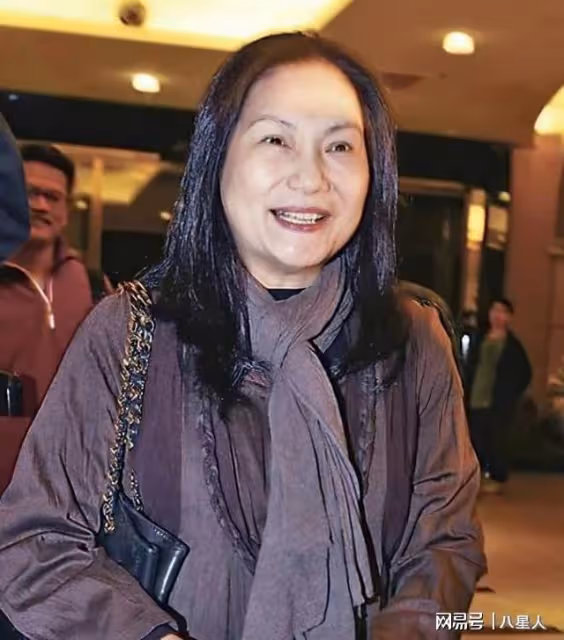 細思極恐!大S的錢都哪裡去了?S媽黃春梅已再婚,花重金迎娶小鮮肉