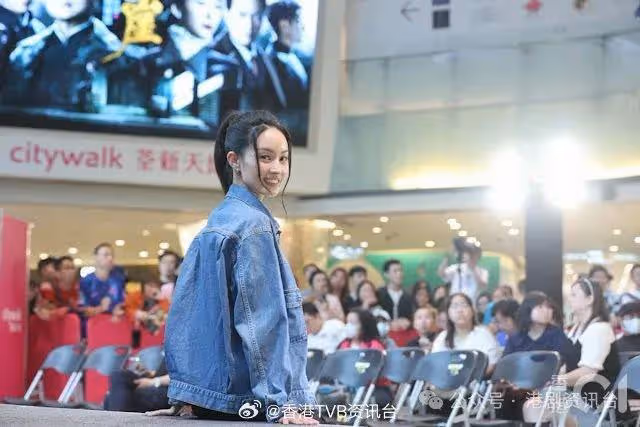 巾幗梟雄之懸崖|七爺秘書真人超上鏡!