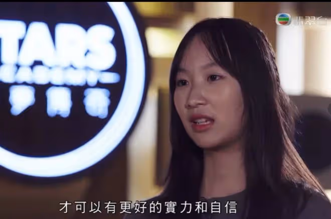 恭喜!18歲TVB小花廣州學校音樂比賽獲雙料冠軍!唱完全場歡呼!