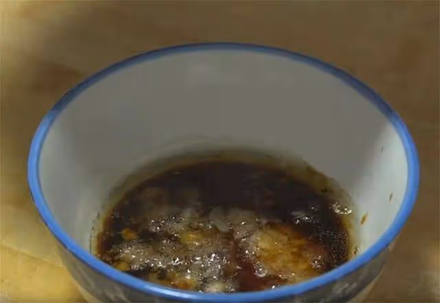 一到秋冬就饞這碗麻醬麵，筋道爽滑、香辣過癮，10分鐘能做3碗