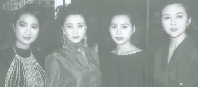 利智算不算頂級美人？看看她和翁虹、關之琳的合影就一目了然了！