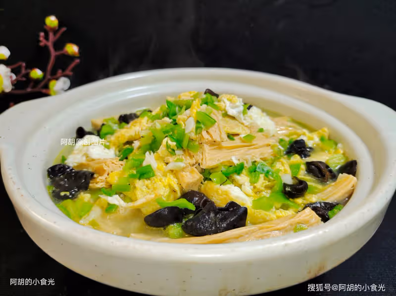 雞肉、魚肉靠邊站，入冬了就該多吃這菜！經常燜一鍋，高蛋白、沒肉一樣香