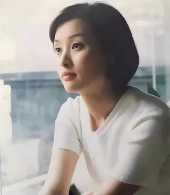 愛上同一個人的5組女星,有的幸福至今,有的終身不談感情