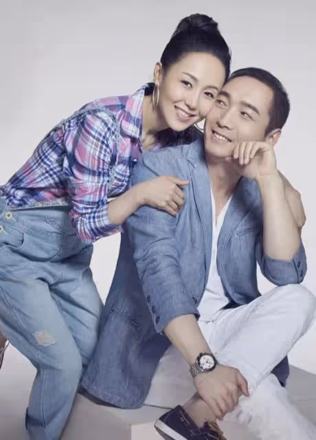 51歲李易祥:從機修工變平民影帝,現任是韓國美女,網友:有點牛