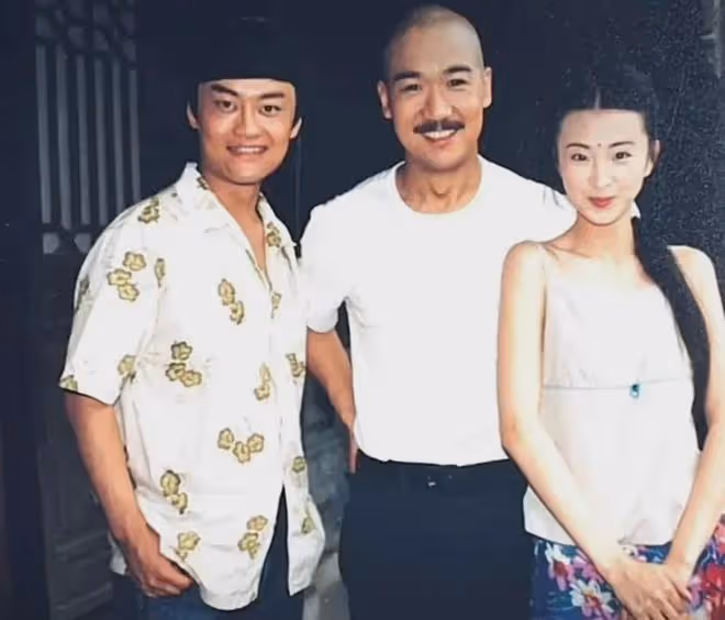 林靜:20年前演壞女人出名,欺負高圓圓,私下被相親市場嫌棄