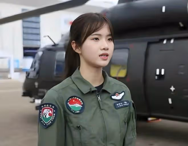 又美又颯,每年刷屏,美女飛行員徐楓燦如何成為天之驕子?