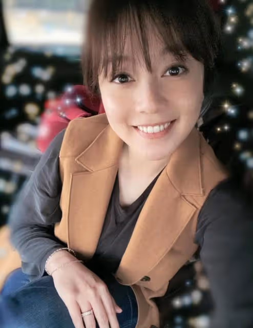 周渝民喻虹淵結婚9周年紀念,夫妻曬萌寵小天使超恩愛