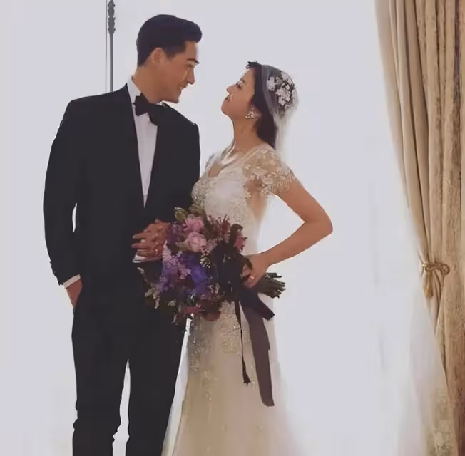 周渝民喻虹淵結婚9周年紀念，夫妻曬萌寵小天使超恩愛