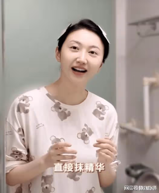 景甜曝出康復視頻!情況不太樂觀,上廁所都蹲不下去,十分樂觀堅強