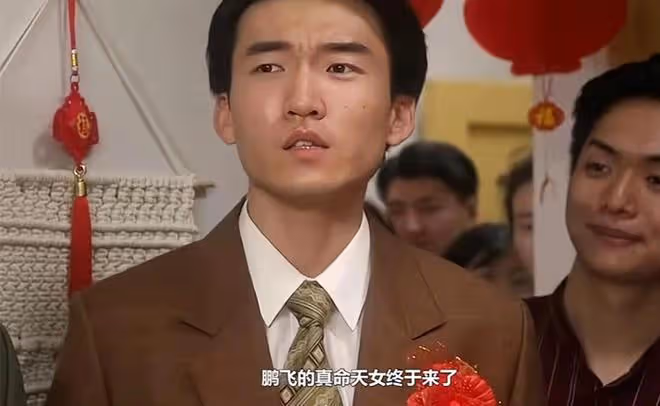 《小巷人家》鵬飛成百萬富翁，買房買車，莊父莊母逼他給振東買房