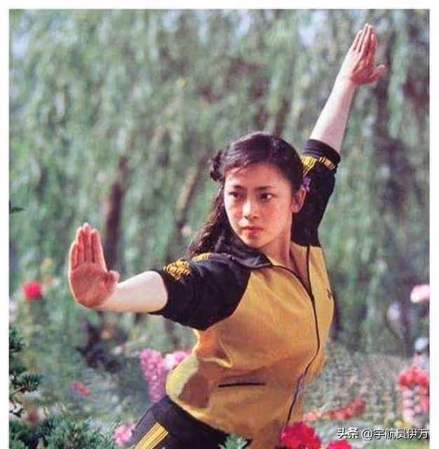 黃秋燕:我那「拋妻棄女」的前夫,與利智結婚後,連面相都變了!