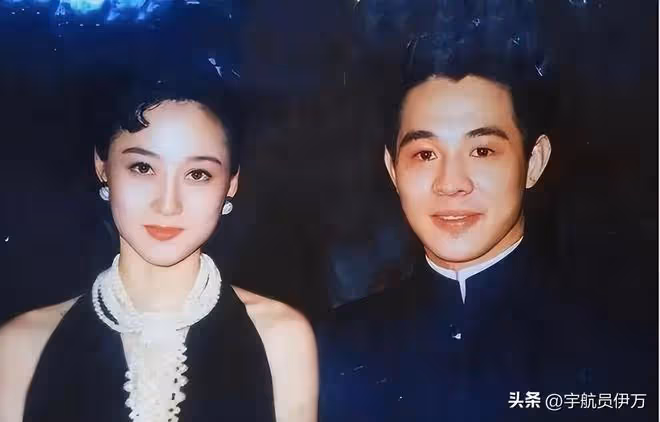 黃秋燕:我那「拋妻棄女」的前夫,與利智結婚後,連面相都變了!
