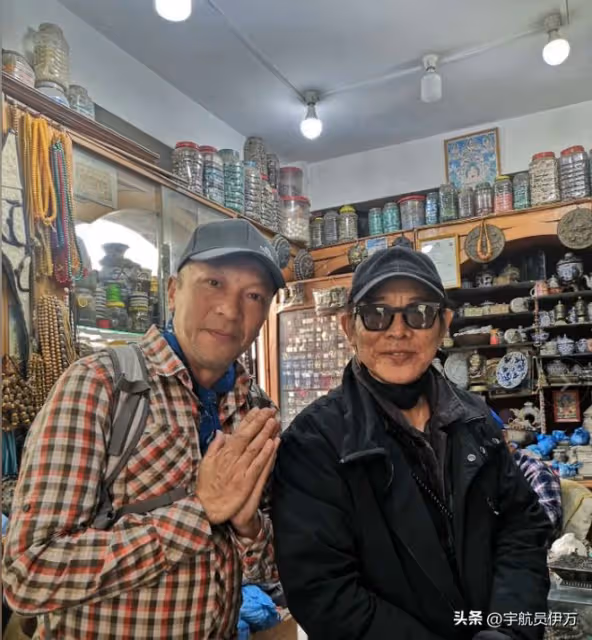 黃秋燕:我那「拋妻棄女」的前夫,與利智結婚後,連面相都變了!