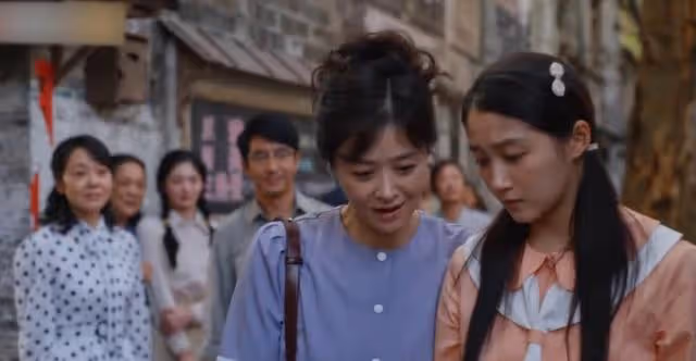 宋瑩開飯店成女老闆,將家裡銀行卡給筱婷,買金項鍊給黃玲
