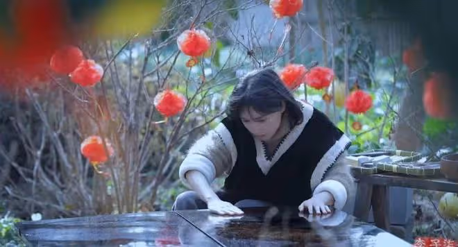 李子柒回歸,熱搜爆了!四年間發生了什麼?以後她的路又該怎麼走