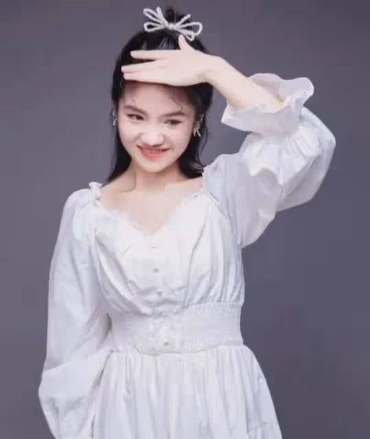 《變形計》最慘女娃高考結果曝光!未公開的十年,她經歷了什麼?