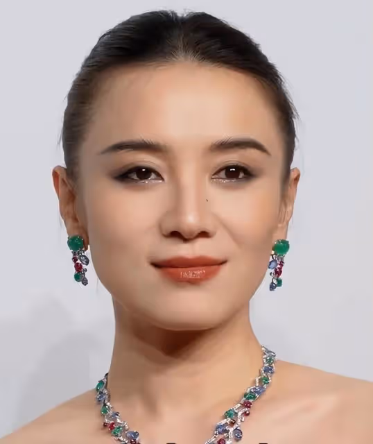 當44歲宋佳與58歲鞏俐站在一起，我才明白什麼叫頂級自律