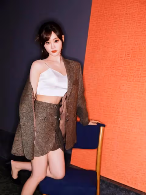 曾拒絕於正卻演新劇女二圈粉！祝緒丹昔日美圖性感撩人