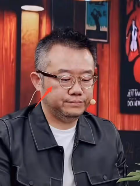 曝塗磊老婆去世,年僅38歲,塗磊憔悴露面,老婆去年患癌化療