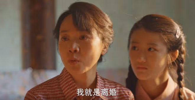 《小巷人家》大結局:黃玲三次提出離婚,才明白,莊超英贏麻了