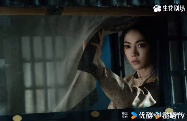 《珠簾玉幕》謝可寅女扮男裝爆紅，與趙露思這場戲哭到撕心裂肺