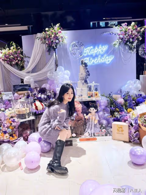 整容失敗了?楊紫曬32歲生日照!官媒痛批整容太過,越來越像劉曉慶
