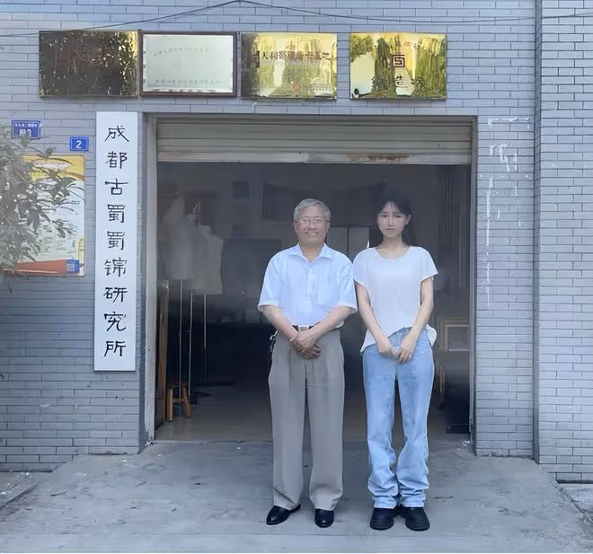 李子柒停更期間拜訪了許多非遺傳人,回歸讓國外網友一片沸騰