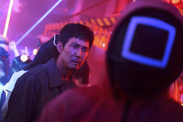 訪問／《魷魚2》李政宰黑化了　導演後悔「殺死鄭好娟」：想讓她演雙胞胎