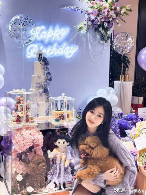 整容怪?楊紫曬32歲生日近照,卻被媒體痛批整容太過,網友點贊認同