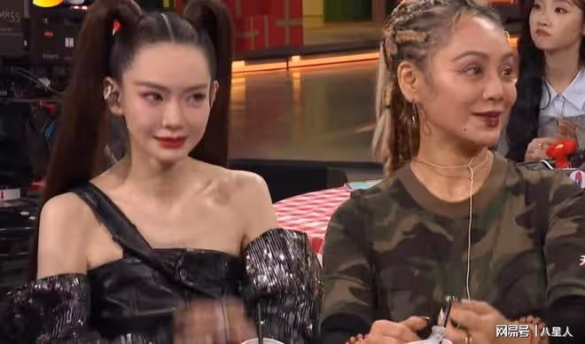 雙11晚會不要太尷尬!何炅老了,謝娜腫了,古力娜扎身材搶盡風頭