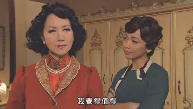 TVB御用反派女星多演陰險毒辣角色!這次卻演了慈母!配圓框黑超造型直言很難演!