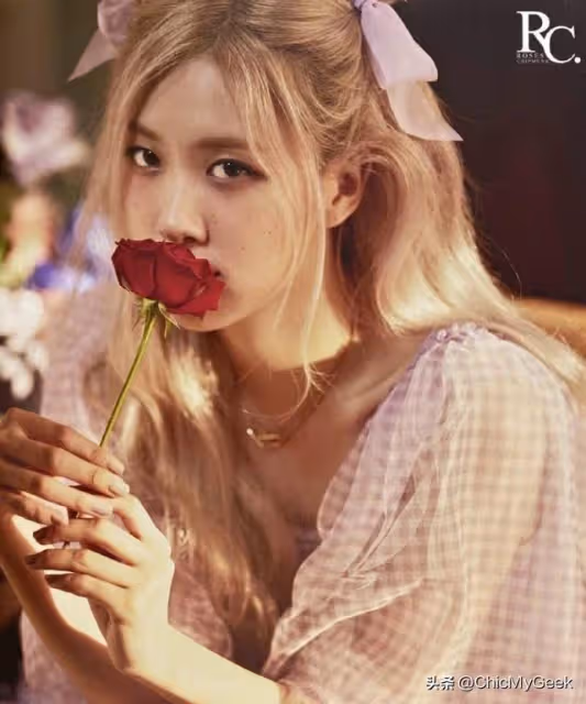 Rosé新專輯公開感情史:離開聚光燈後,我討厭自己!