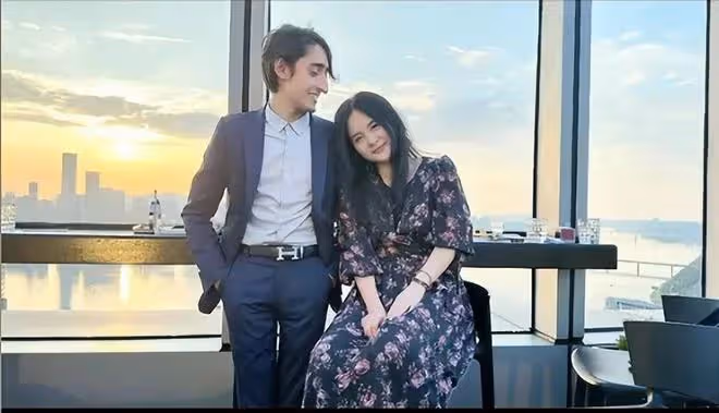 杜拜20歲富少湖南留學，愛上36歲離異寶媽，婚後留在中國發展