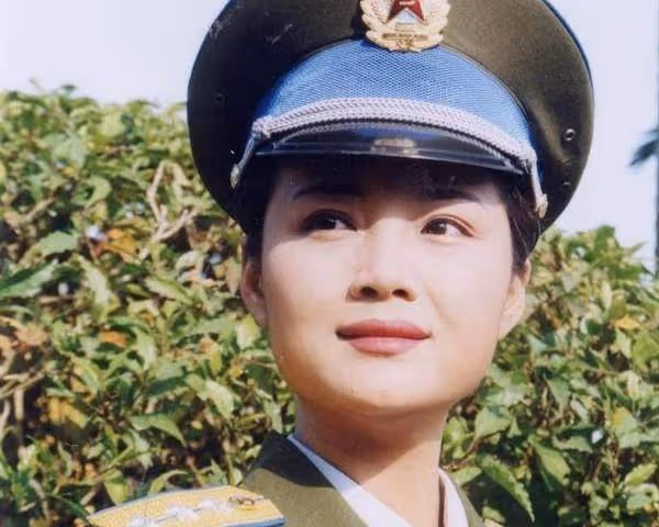 58歲茹萍隱痛：女兒離異，兒子未婚，風光背後的辛酸淚
