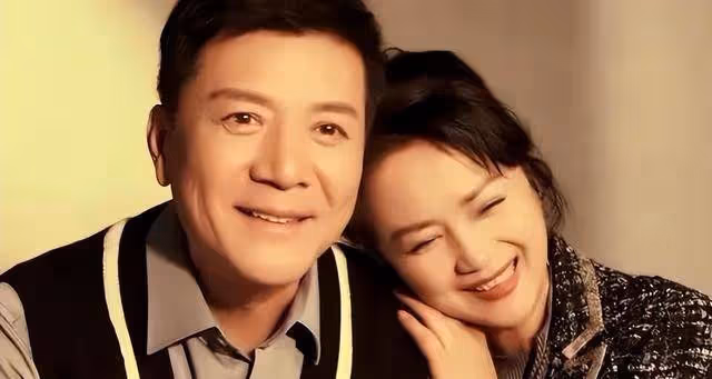58歲茹萍隱痛：女兒離異，兒子未婚，風光背後的辛酸淚